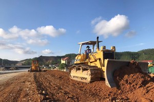 Hai thách thức lớn đối với tiến độ thi công cao tốc Bắc - Nam