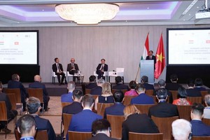 Gần 100 doanh nghiệp Hungary và Việt Nam đã tham dự toạ đàm - (Ảnh: DT).