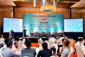 Ông Lê Tự Lực, Phó giám đốc HPA phát biểu khai mạc Tọa đàm "Dự báo xu hướng logistics nội đô thích ứng với bối cảnh mới". (Ảnh: Hồng Hạnh)