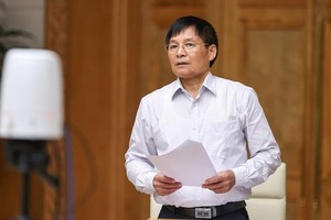 Ông Trương Văn Cẩm, Phó chủ tịch Thường trực kiêm Tổng thư ký Vitas tại Hội nghị Thủ tướng Chính phủ gặp doanh nghiệp