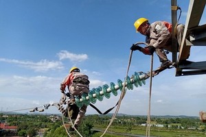 Tập đoàn PC1 (PC1): Giá giảm hơn 50% trong 2 tháng, Chủ tịch đăng ký mua 1 triệu cổ phiếu