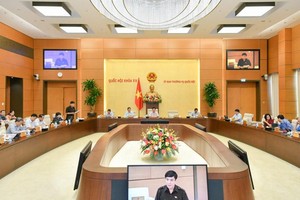 Phiên họp sáng 17/8 của Ủy ban Thường vụ Quốc hội.
