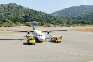 Sau khi đầu tư nâng cấp, Cảng hàng không Côn Đảo dự kiến có thể khai thác tới 2 triệu lượt hành khách/năm. Ảnh: A.M