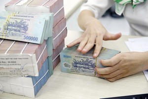 UOB: Đồng Việt Nam không thể tránh khỏi sự suy yếu chung