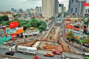 Cận cảnh hầm chui 700 tỷ đồng Lê Văn Lương - Vành đai 3 (Hà Nội)