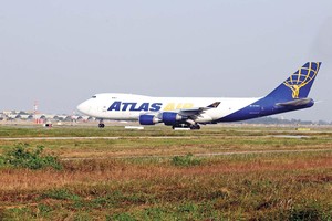 Phần lớn hoạt động vận tải hàng hóa hàng không quốc tế đi/đến Việt Nam do các hãng nước ngoài thực hiện. Ảnh: Đức Thanh