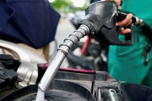 Bộ Tài chính khẳng định, Nhà nước không quy định chiết khấu trong kinh doanh xăng dầu