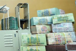 Bài toán cứu doanh nghiệp và nỗi ám ảnh hiệu ứng tuyết lở - Kỳ 3: Giải quyết chuyện doanh nghiệp thiếu tiền, bắt đầu từ đâu? 