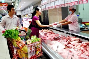 Tháng 10/2022, CPI trên địa bàn Hà Nội giảm 0,73% so với tháng trước và tăng 3,73% so với cùng kỳ năm trước. 
