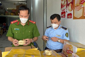 Dịp cuối năm, Cục Quản lý thị trường Hà Nội sẽ đẩy mạnh chống buôn lậu, gian lận thương mại và hàng giả.