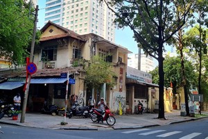 Một khu đất vàng thuộc doanh nghiệp nhà nước (Vinafood2) tại TP.HCM đã bị “hô biến” vào tay tư nhân 