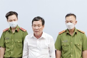 Nguyên Phó giám đốc Sở Xây dựng Bạc Liêu Nguyễn Văn Thăm bị truy tố.