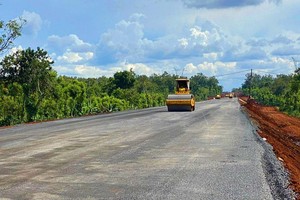 Thi công đoạn tránh phía Đông TP. Buôn Ma Thuột.