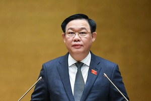 Chủ tịch Quốc hội Vương Đình Huệ phát biểu khai mạc kỳ họp.