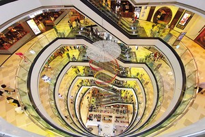 Bất động sản thương mại tại Việt Nam có nhiều tiềm năng vì nguồn cung còn hạn chế, trong khi nhu cầu tăng nhanh. Ảnh: L.T