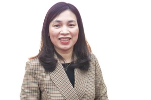 Bà Trần Thị Huệ, Phó tổng giám đốc Kho bạc Nhà nước.