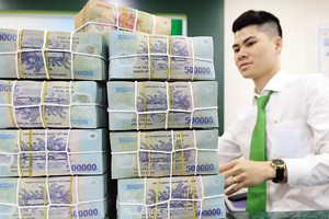 Tấp nập kế hoạch M&A, tăng vốn ngân hàng 