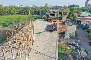Dự án cầu Nam Lý chậm tiến độ do khó khăn trong công tác bồi thường, hỗ trợ và tái định cư