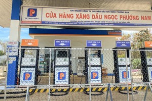 Bộ Công thương và Tài chính sẽ giải trình về thị trường xăng dầu vào ngày 28/2 tới.