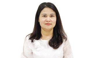 Bà Chu Thị Vinh, Phó cục trưởng Cục Kinh tế hợp tác (Bộ Kế hoạch và Đầu tư)