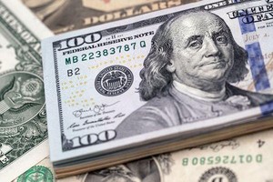 Đồng USD suy yếu nhưng vẫn giữ “ngôi vương” 