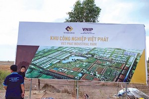 “Lỗ hổng” Vạn Trường Phát