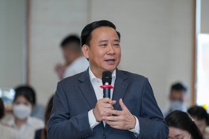 Ông Trần Quốc Dũng cho biết Hưng Thịnh sẵn sàng bán mà không có lợi nhuận với mong muốn lớn nhất là có sản phẩm đáp ứng nhu cầu thực tế của khách hàng, để khách hàng xem xét, đồng ý xuống tiền.