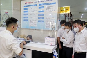 Triển khai khám chữa bệnh bảo hiểm y tế bằng căn cước công dân gắn chip