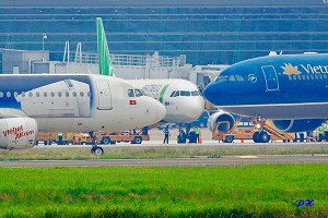 Doanh nghiệp tuần qua: Nhân sự Bamboo Airways trước giờ đại hội; Vietnam Airlines dời lịch họp; Tân Tạo, Xây dựng Hòa Bình có tin đáng chú ý 