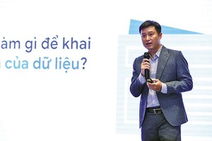 Ông Hoàng Nhật, Phó tổng biên tập Báo điện tử VietnamPlus