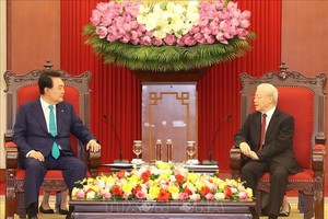 Tổng Bí thư Nguyễn Phú Trọng tiếp Tổng thống Hàn Quốc Yoon Suk Yeol đang có chuyến thăm cấp Nhà nước tới Việt Nam (Ảnh: TTXVN)