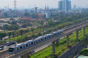 Tuyến metro số 1 (Bến Thành - Suối Tiên) đang trong giai đoạn chạy thử nghiệm trước khi vận hành vào cuối năm nay 