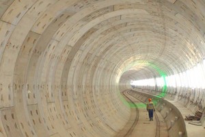 Một tuyến metro đang được xây dựng