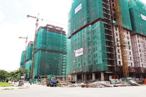 Bức tranh trái phiếu địa ốc... vẫn xám