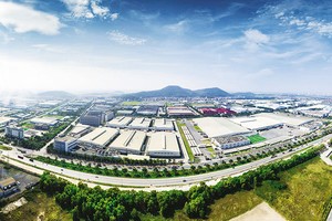 Vốn đầu tư nước ngoài vào các khu công nghiệp, khu kinh tế chiếm 35 - 40% tổng vốn đầu tư đăng ký tăng thêm của cả nước.