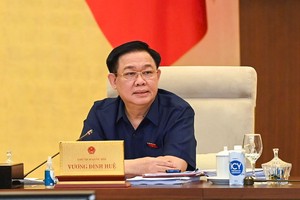 Chủ tịch Quốc hội Vương Đình Huệ trong phiên họp Ủy ban Thường vụ Quốc hội sáng 25/8.