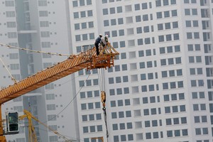 Mảng xây dựng dân dụng đang chật vật, chưa tìm thấy lối ra. Ảnh: Dũng Minh 