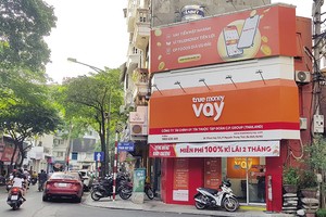 Cần xem xét việc xây dựng một bộ luật riêng cho hoạt động tín dụng tiêu dùng. Ảnh: Đức Thanh