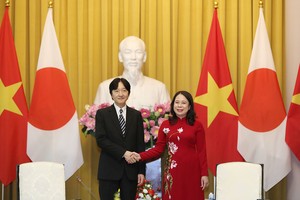 Lễ đón trọng thể Hoàng thái tử Nhật Bản Akishino thăm Việt Nam 