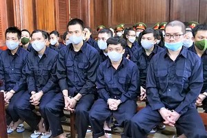 Các bị cáo vụ Alibaba tại toà