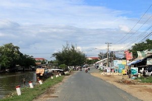 Một đoạn Quốc lộ 63 qua Vĩnh Thuận, Kiên Giang.