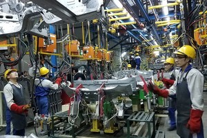 Niềm tin kinh doanh tươi sáng hơn