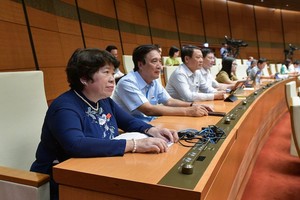 Phiên họp sáng 2/11 của Quốc hội.