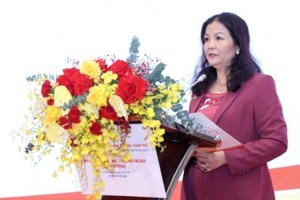 Phó Giám đốc phụ trách Sở Công Thương Hà Nội Trần Thị Phương Lan phát biểu tại phiên thảo luận.