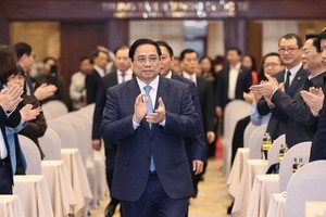 Thủ tướng Chính phủ Phạm Minh Chính dự Hội nghị tổng kết năm 2023 ngành Văn hóa Thể thao và Du lịch, cùng dự có lãnh đạo Quốc hội, các bộ ngành Trung ương và địa phương. 