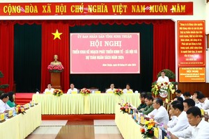 Ông Trần Quốc Nam, Chủ tịch UBND tỉnh Ninh Thuận phát biểu tại hội nghị.