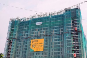  Khó kỳ vọng giá nhà sẽ giảm. Ảnh: Lê Toàn 