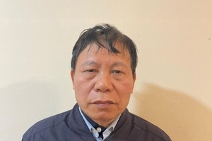 Cựu Bí thư Tỉnh ủy Bắc Ninh Nguyễn Nhân Chiến bị khởi tố để điều tra tội "Nhận hối lộ" trong vụ án liên quan Công ty AIC. Ảnh: BCA