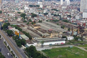  Gần 10 năm qua, Cao su Sao Vàng vẫn chưa di dời được nhà máy để triển khai dự án bất động sản 