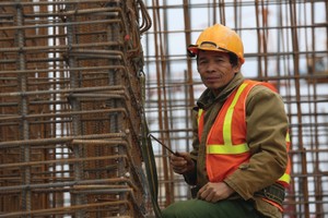 Các nhà thầu xây dựng đang nỗ lực xoay chuyển tình thế trong giai đoạn thị trường bất động sản khó khăn kéo dài